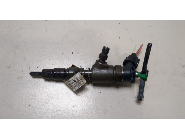 Форсунка топливная  Peugeot Expert 2007-2016    0445110739     