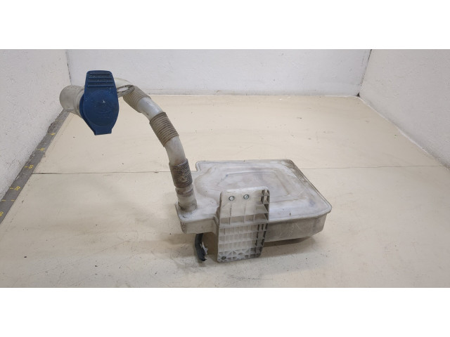 Бачок омывателя  Volkswagen Golf 5 2003-2009 1K0955453Q, 1K0955453R, 1K0955453S   