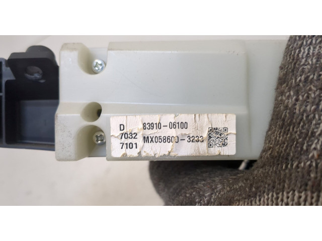 Дисплей бортового компьютера  Toyota Camry V40 2006-2011 8391006100       