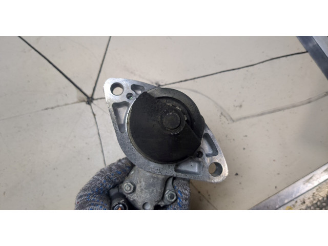 Стартер  Toyota RAV 4 2006-2013 2.2     