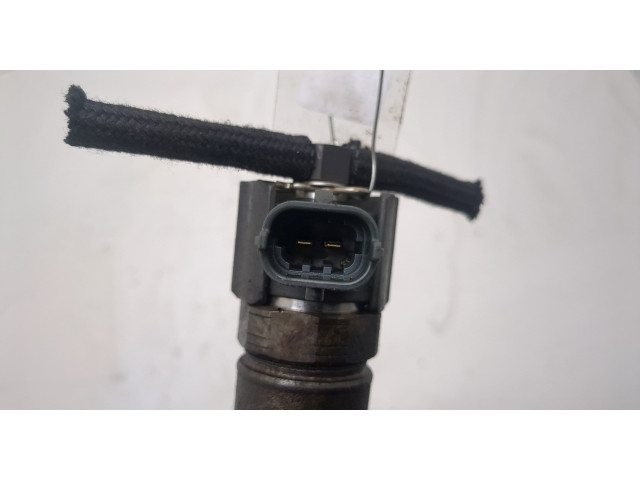 Форсунка топливная  Hyundai i40 2011-2019    338002A800     
