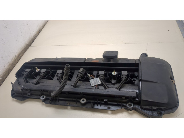 Клапанная крышка двигателя ДВС  BMW 3 E46 1998-2005 2.2     