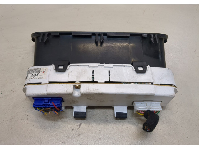 Панель приборов  Hyundai Matrix       9400717700   1.8  Бензин