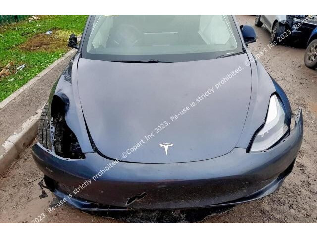 Руль  Tesla Model 3            