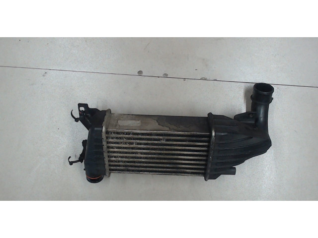 Интеркулер  Opel Astra H 2004-2010 1.7  93179039    