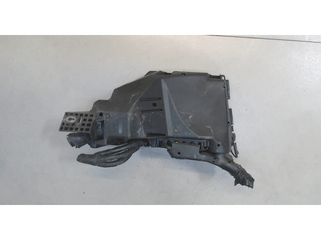 Блок реле  Ford S-Max 2010-2015          