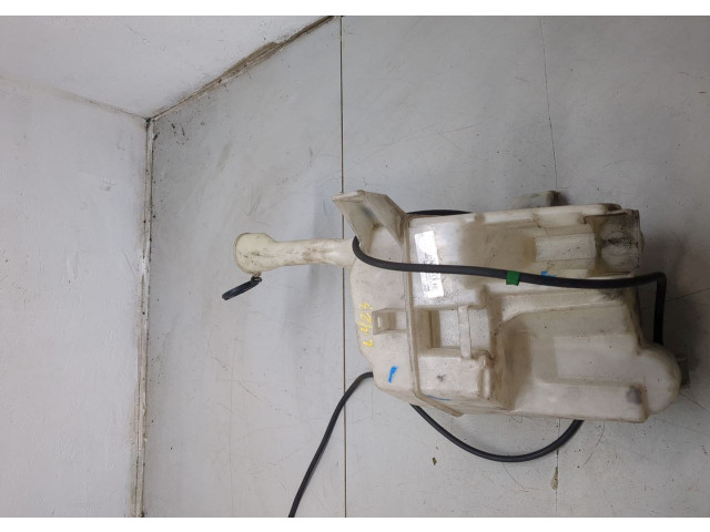 Бачок омывателя  Toyota Camry V40 2006-2011 8531506140, 85397AA040, 8533060190   