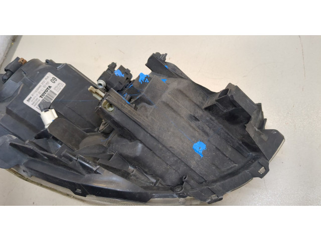 Фара передняя  Toyota Auris E15 2006-2012 правая 