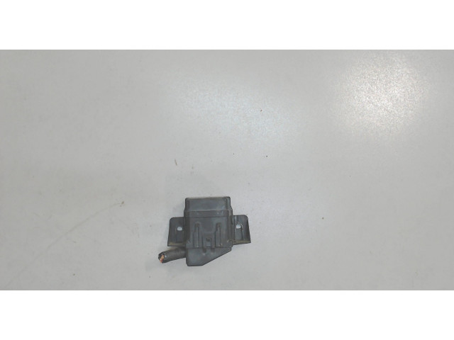 Блок реле  Ford Explorer 2001-2005          4.0