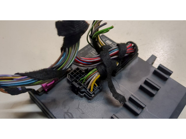 Блок комфорта  Audi A8 (D3) 2005-2007      4E0907279Q  