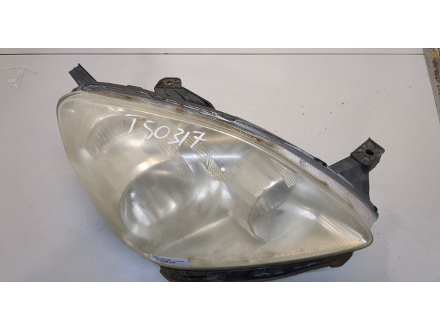 Фара передняя  Honda CR-V 2002-2006 правая 