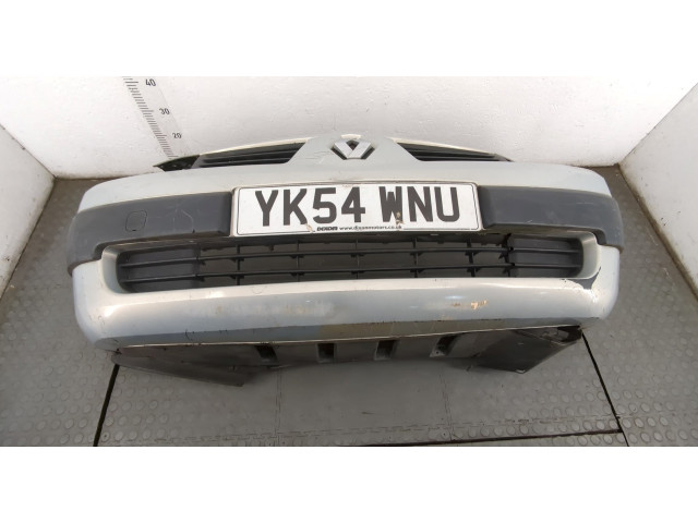 Бампер  Renault Megane 2 2002-2009 передний   