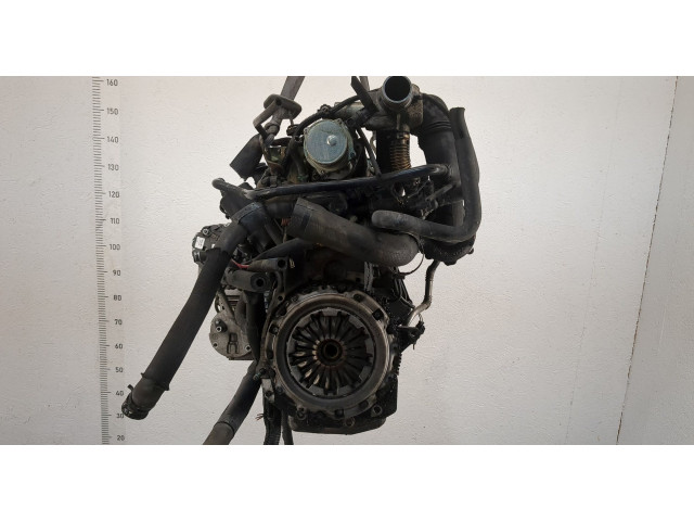 Форсунка топливная  Renault Scenic RX4    8200238528     
