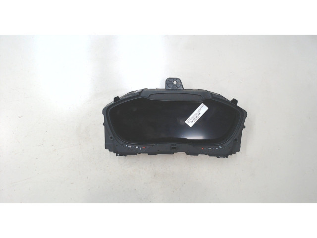 Панель приборов  Audi TT 2014-2019       8S090790    2  Бензин
