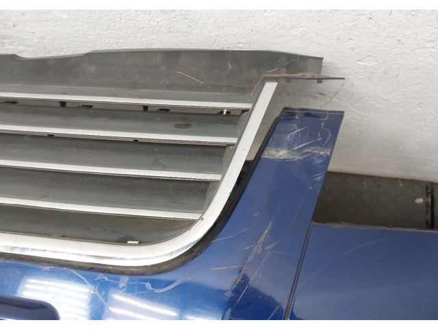 Бампер  Volkswagen Passat 5 2000-2005 передний   