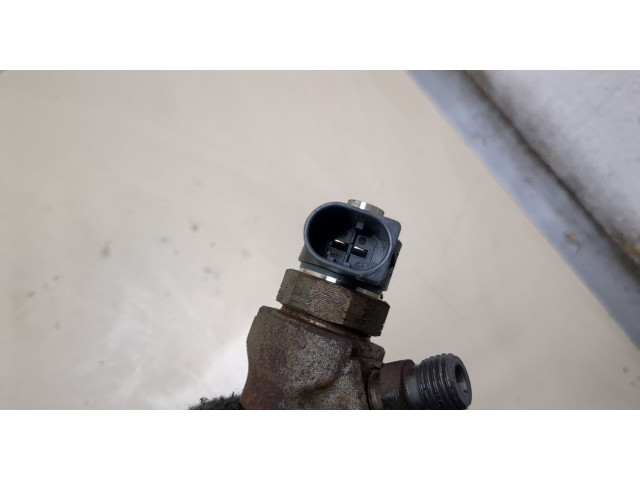 Форсунка топливная  Volkswagen Tiguan 2011-2016    03L130277J, 0445110369     