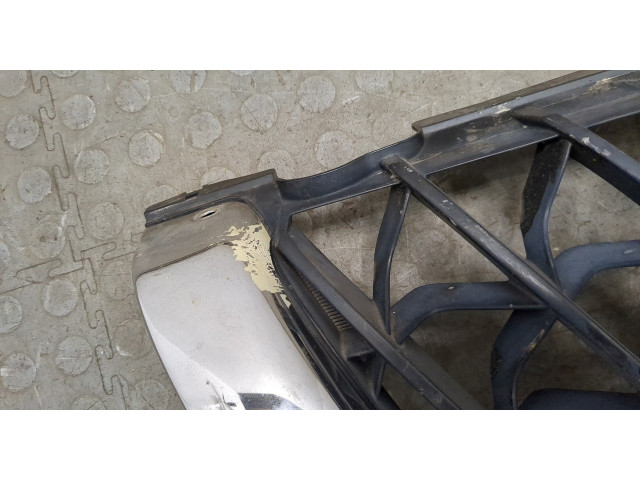 Решетка радиатора  Mitsubishi Montero Sport / Pajero Sport 1996-2008          