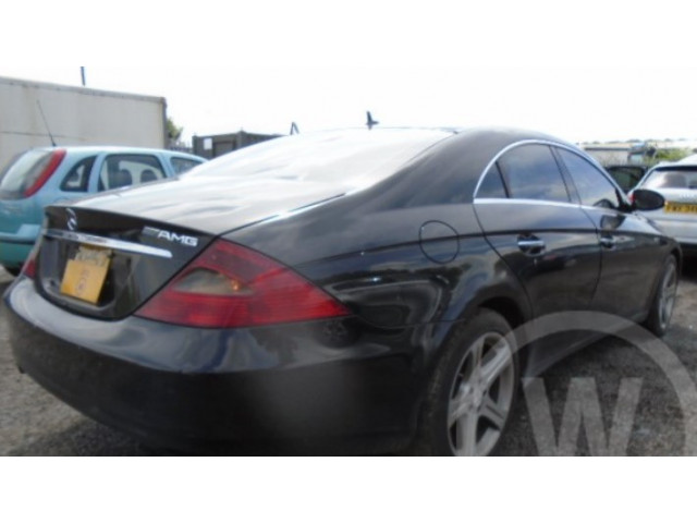 Стойка амортизатора  Mercedes CLS C219 2004-2010      3  дизель