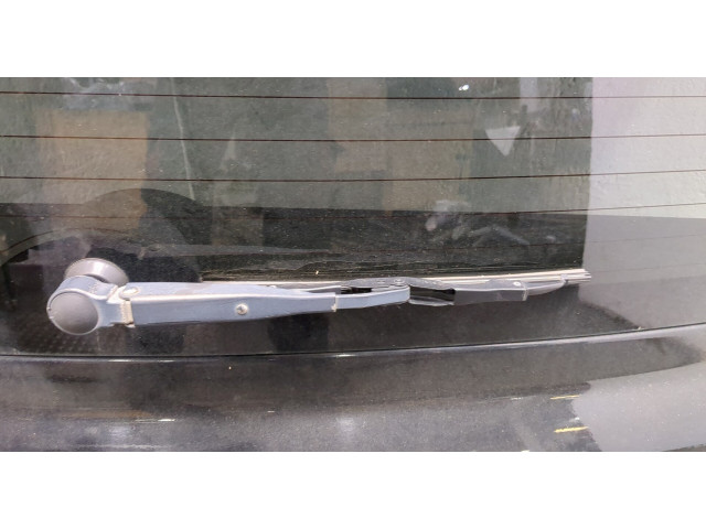 Замок багажника  Jeep Patriot 2007-2010       