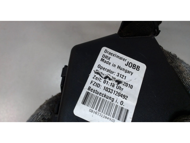 Блок предохранителей  Audi A6 (C6) 2005-2011      8D941824     2