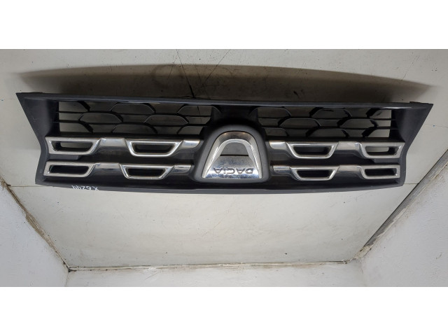 Решетка радиатора  Dacia Duster 2010-2017          620780003R