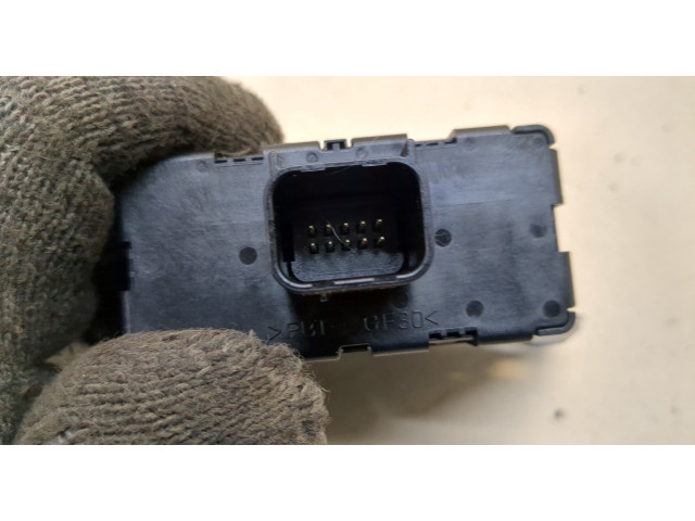 Блок комфорта  Chevrolet Bolt 2016-      42731430  