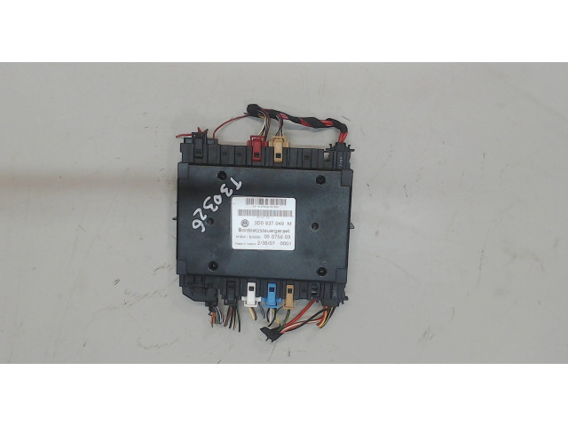 Блок комфорта  Volkswagen Phaeton 2002-2010      3d0937049m   