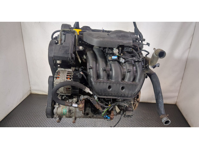 Клапанная крышка двигателя ДВС  Citroen Xsara-Picasso 1.8  0248N8   