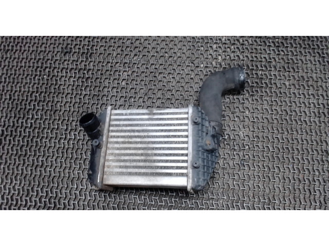 Интеркулер  Volkswagen Golf 3 1991-1997 1.4  1H0145805A    
