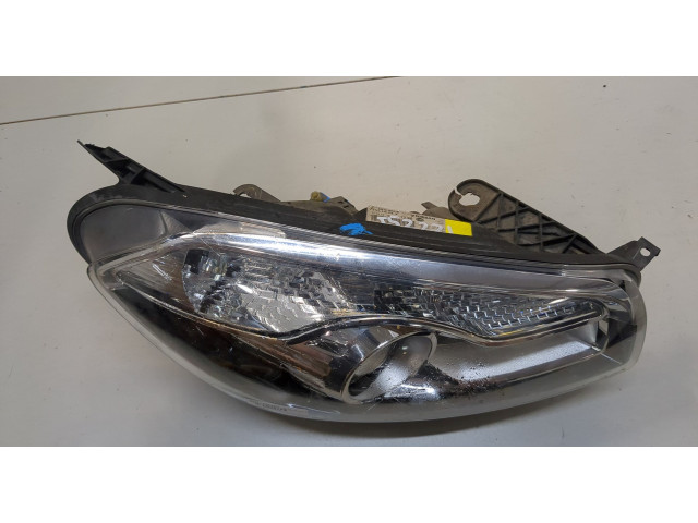 Фара передняя  Nissan Qashqai 2006-2013 правая 