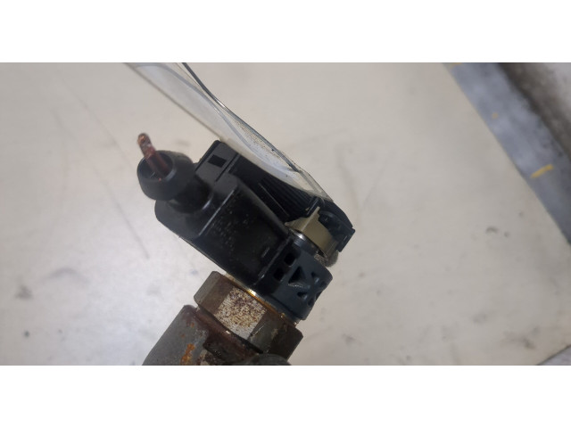 Форсунка топливная  Volkswagen Tiguan 2016-2020    0445110469     