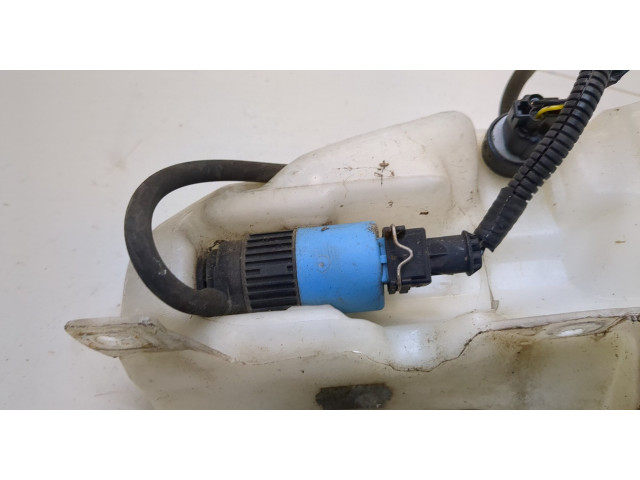 Бачок омывателя  Volvo S40 / V40 1995-2004 30858779   