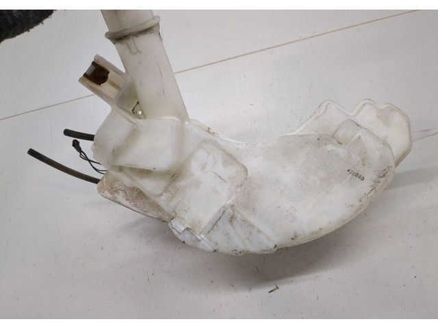 Бачок омывателя  Mazda 5 (CR) 2005-2010    