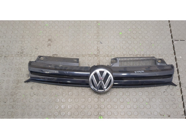 Решетка радиатора  Volkswagen Golf 6 2009-2012           1.4 