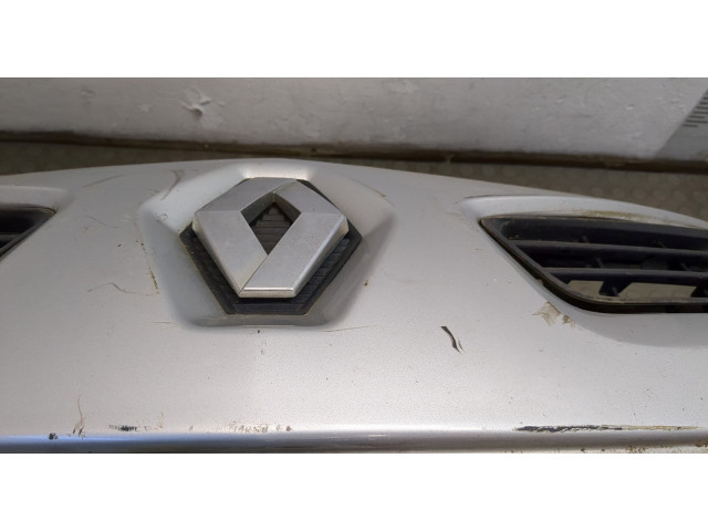 Бампер  Renault Megane 2 2002-2009 передний   7701476892