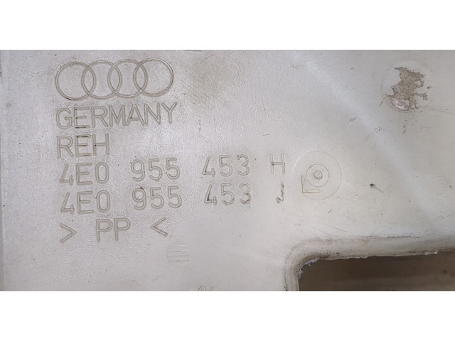 Бачок омывателя  Audi A8 (D3) 2005-2007    
