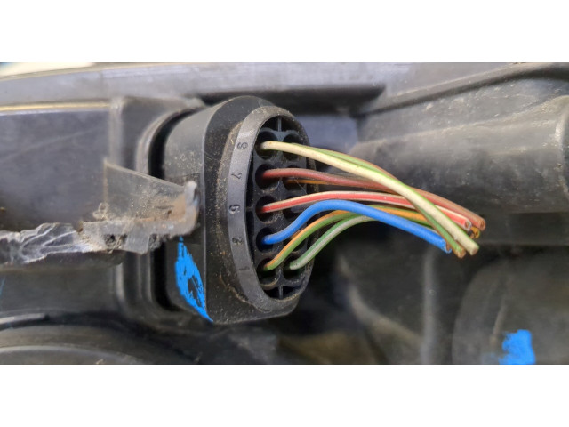 Фара передняя  Ford Kuga 2008-2012 правая 