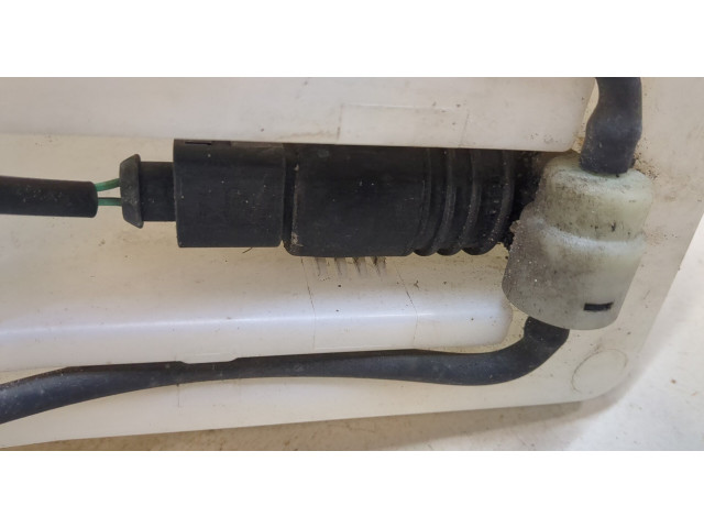 Бачок омывателя  Mitsubishi Colt 2004-2008     1.5