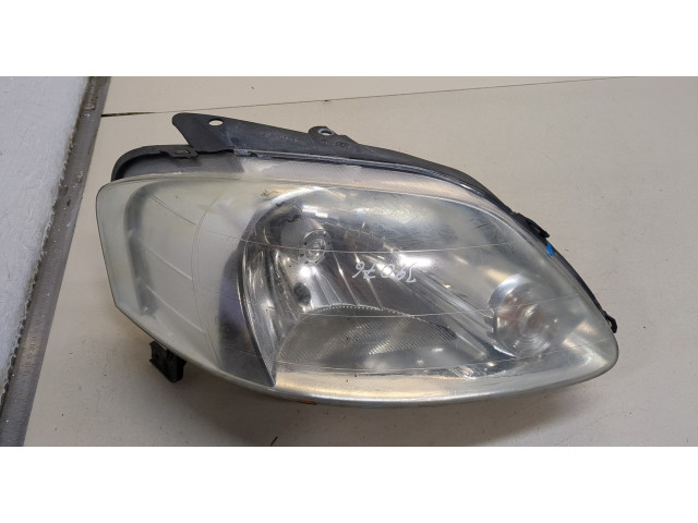 Фара передняя  Volkswagen Fox 2005-2011 правая 