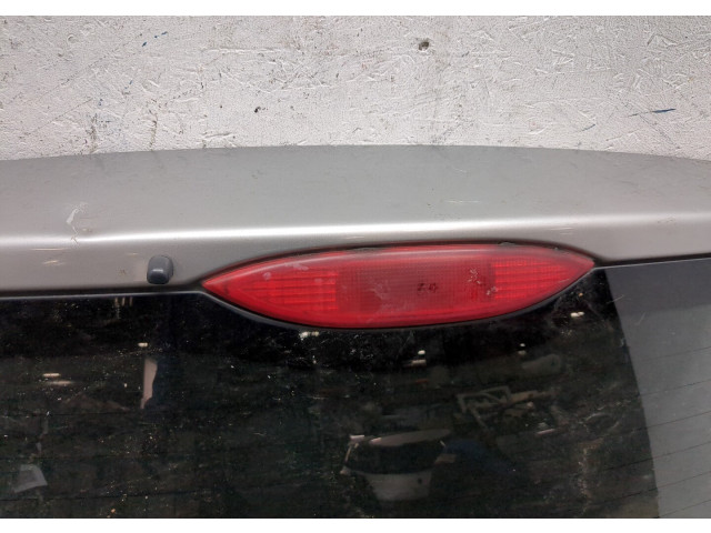 Крышка (дверь) багажника  Nissan Note E11 2006-2013
