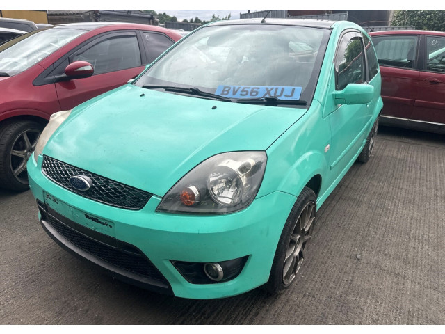 Стойка амортизатора  Ford Fiesta 2001-2007     1.4  дизель