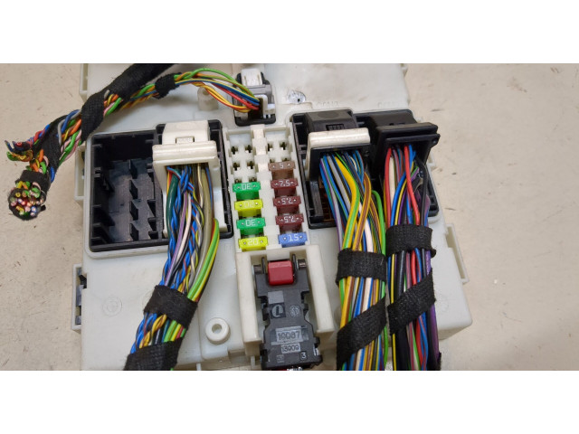 Блок комфорта  BMW 3 F30 2012-2019      9288304  