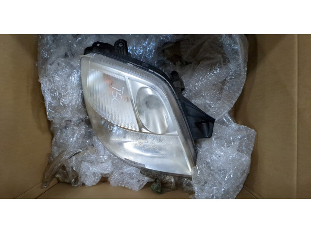 Фара передняя  KIA Picanto 2004-2011 правая 