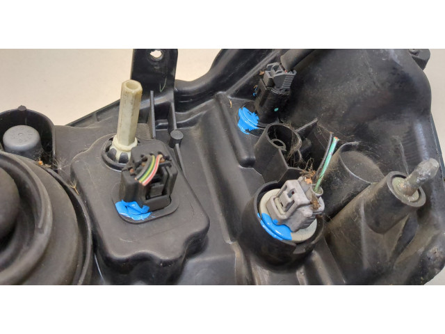 Фара передняя  Subaru Forester (S11) 2002-2008 правая 