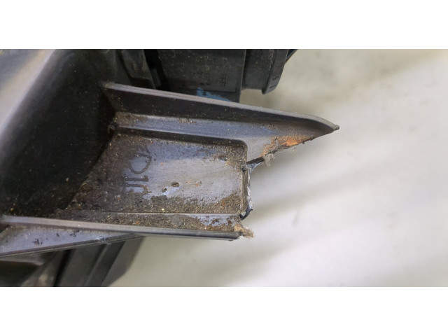 Фара передняя  Ford Kuga 2008-2012 правая 