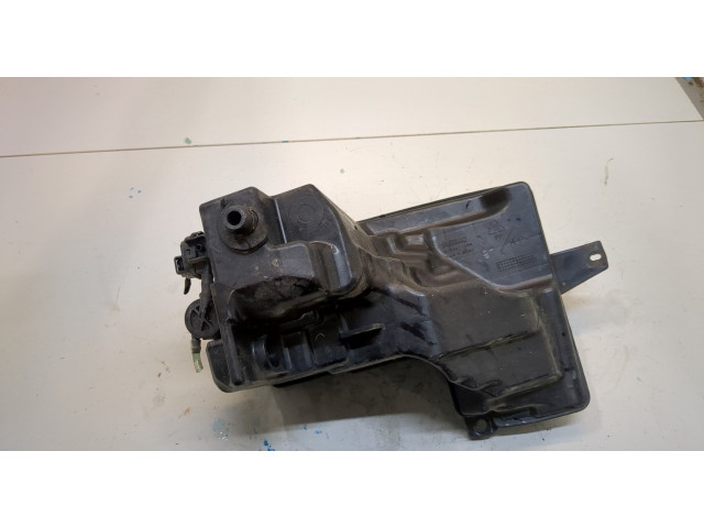 Бачок омывателя  Mazda 6 (GG) 2002-2008 855341054   