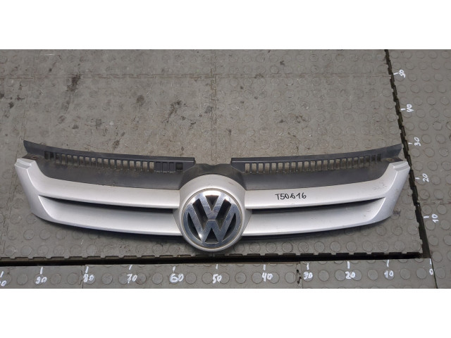 Решетка радиатора  Volkswagen Golf Plus          