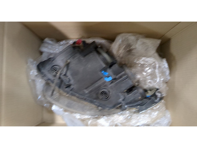 Фара передняя  Saab 9-5 2005-2010 правая 