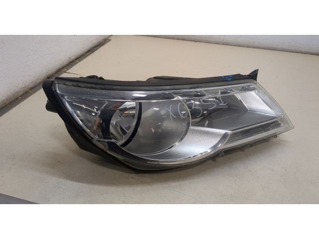 Фара передняя  Volkswagen Tiguan 2007-2011 правая 