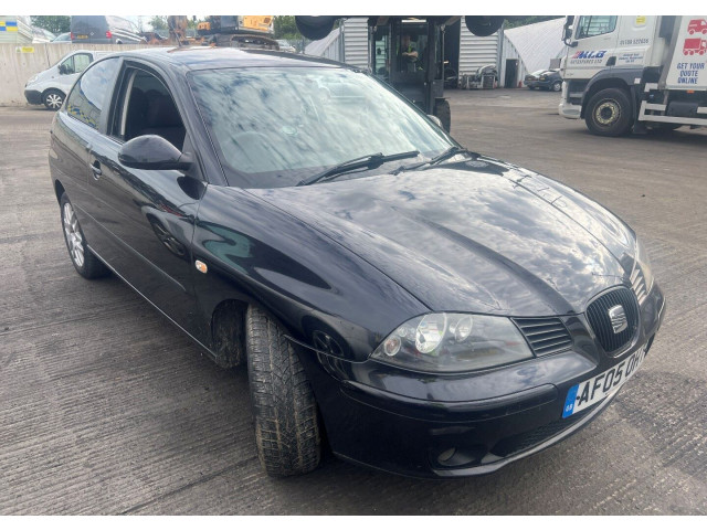 Стартер  Seat Ibiza 3 2001-2006 1.4  02T911023S   